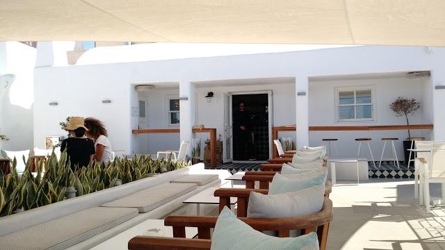 Tramonto All Day Lounge