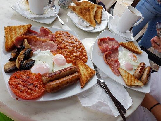 Liver Bird Cafe