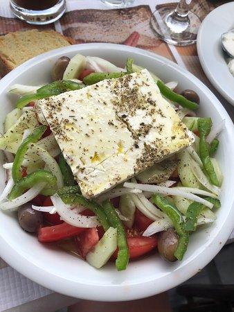 Stavros Taverne